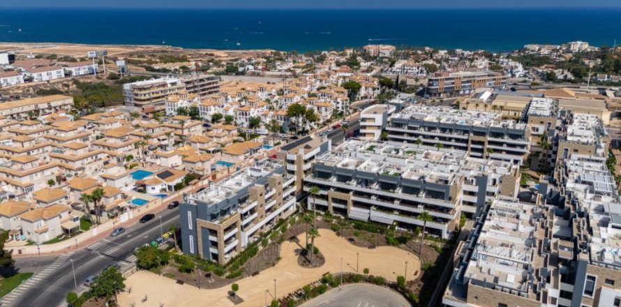 Apartment à La Zenia, Alicante, Espagne 3 chambres, 114 m2 No. 145253