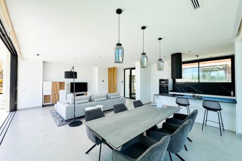 Продажа виллы в Кампоамор, Аликанте, Испания 3 спальни, 158м2 №145250 - фото 2