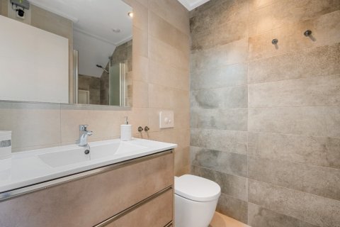 Casa adosada en venta en Cabo Roig, Alicante, España 3 dormitorios, 71 m2 No. 145255 - foto 18