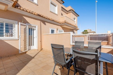 Casa adosada en venta en Cabo Roig, Alicante, España 3 dormitorios, 71 m2 No. 145255 - foto 4