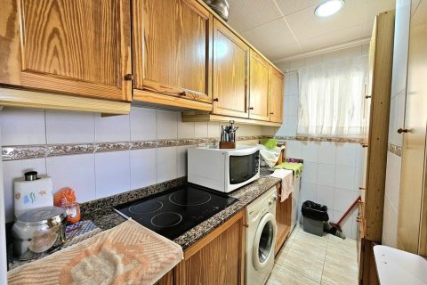 Apartamento en venta en Torrevieja, Alicante, España 2 dormitorios, 65 m2 No. 194223 - foto 11