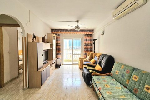 Apartamento en Torrevieja, Alicante, España 2 dormitorios, 65 m2 No. 194223