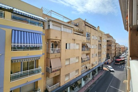 Apartamento en venta en Torrevieja, Alicante, España 2 dormitorios, 65 m2 No. 194223 - foto 7