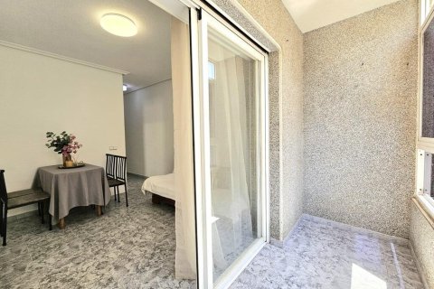 Wohnung zum Verkauf in Torrevieja, Alicante, Spanien 3 Schlafzimmer, 75 m2 Nr. 194222 - Foto 14