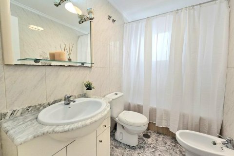 Wohnung zum Verkauf in Torrevieja, Alicante, Spanien 3 Schlafzimmer, 75 m2 Nr. 194222 - Foto 12