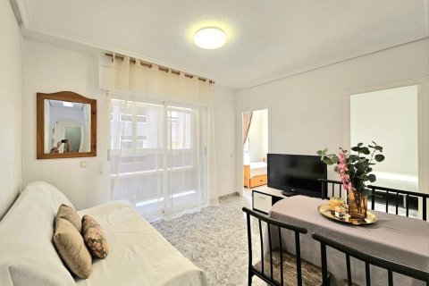 Wohnung zum Verkauf in Torrevieja, Alicante, Spanien 3 Schlafzimmer, 75 m2 Nr. 194222 - Foto 4