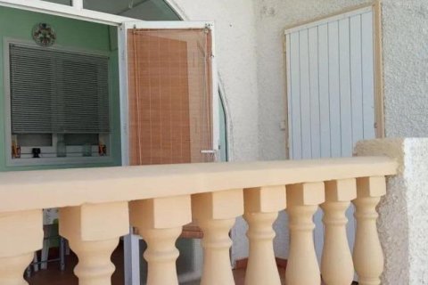 House à vendre à Cabo Cervera-Playa la Mata, Alicante, Espagne, 2 chambres, 52 m2 No. 193122 - photo 2