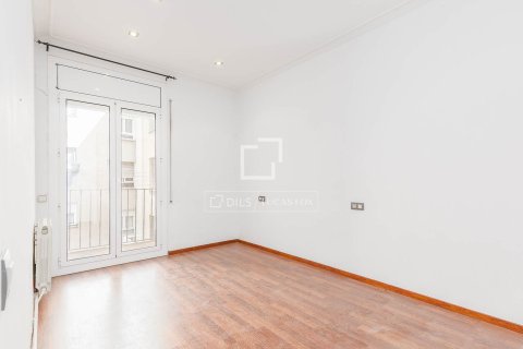 Apartment for sale in Barcelona, Spain 3 bedrooms, 120 sq.m. No. 164894 - photo 22