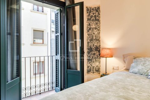 Apartment for sale in Barcelona, Spain 2 bedrooms, 62 sq.m. No. 164895 - photo 15