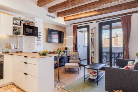 Apartment for sale in Barcelona, Spain 2 bedrooms, 62 sq.m. No. 164895 - photo 2