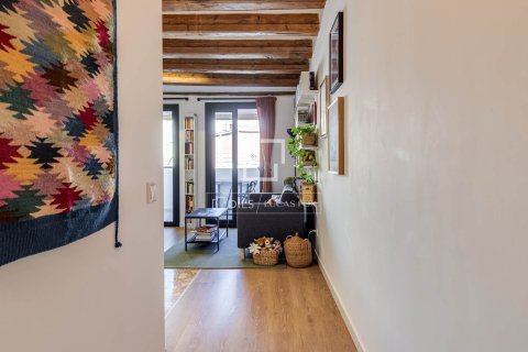 Apartment for sale in Barcelona, Spain 2 bedrooms, 62 sq.m. No. 164895 - photo 14