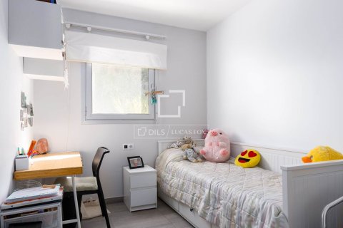 Villa for sale in Sant Pol de Mar, Barcelona, Spain 4 bedrooms, 219 sq.m. No. 164897 - photo 17