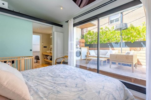 Villa till salu i Esplugues de Llobregat, Barcelona, Spanien 2 sovrum, 92 kvm. Nr. 164900 - foto 18