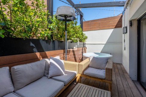 Villa till salu i Esplugues de Llobregat, Barcelona, Spanien 2 sovrum, 92 kvm. Nr. 164900 - foto 23