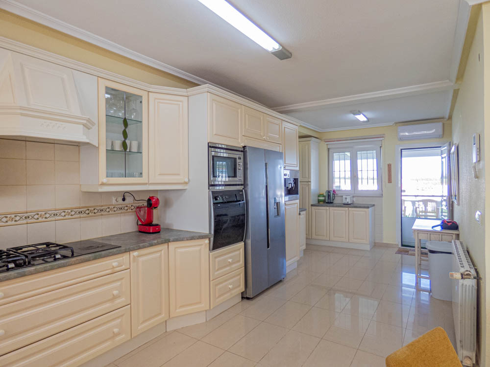 Villa a San Miguel de Salinas, Alicante, Spagna 7 camere da letto, 416 mq. N° 151839