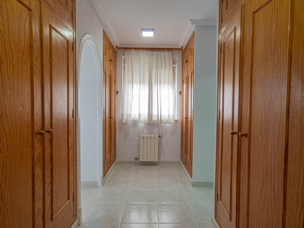 Villa a San Miguel de Salinas, Alicante, Spagna 7 camere da letto, 416 mq. N° 151839