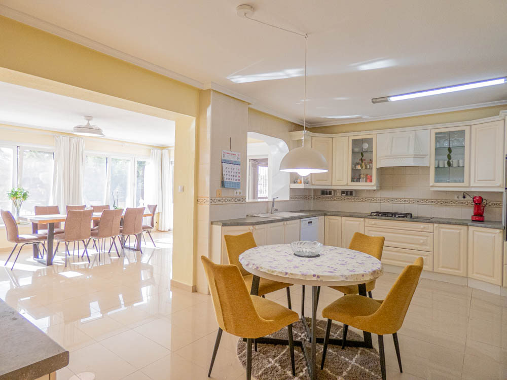 Villa a San Miguel de Salinas, Alicante, Spagna 7 camere da letto, 416 mq. N° 151839