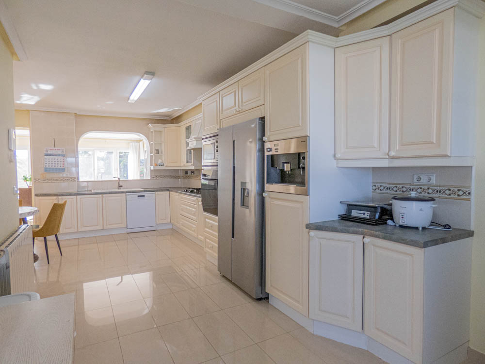 Villa a San Miguel de Salinas, Alicante, Spagna 7 camere da letto, 416 mq. N° 151839