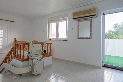 Villa zum Verkauf in San Miguel de Salinas, Alicante, Spanien 7 Schlafzimmer, 416 m2 Nr. 151839 - Foto 24