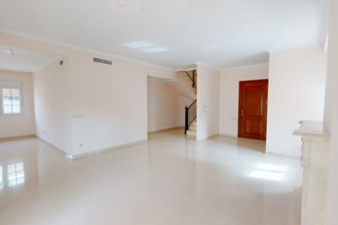 Villa zum Verkauf in Cabo Roig, Alicante, Spanien 4 Schlafzimmer, 210 m2 Nr. 151840 - Foto 4