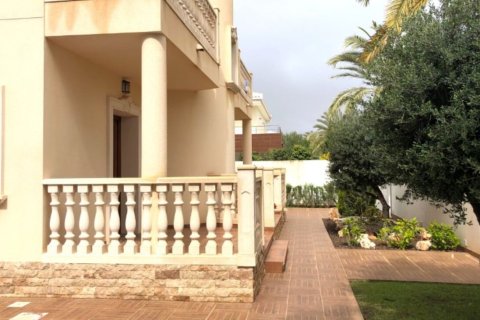 Villa zum Verkauf in Cabo Roig, Alicante, Spanien 4 Schlafzimmer, 210 m2 Nr. 151840 - Foto 24