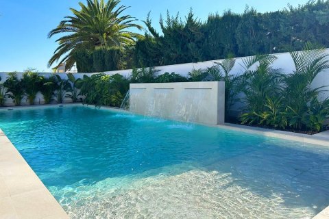 Villa till salu La Zenia, Alicante, Spanien 4 sovrum, 216 kvm. Nr. 116491 - foto 6