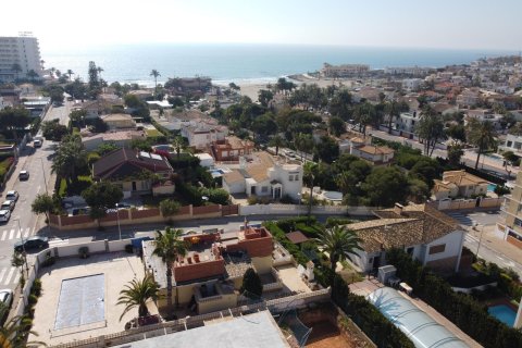 Villa till salu La Zenia, Alicante, Spanien 4 sovrum, 216 kvm. Nr. 116491 - foto 14