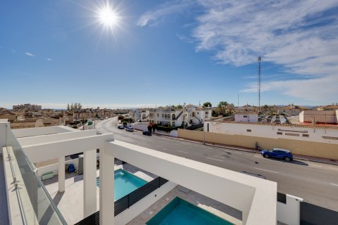 Townhouse for sale in Torrevieja, Alicante, Spain 4 bedrooms, 238 sq.m. No. 156305 - photo 14