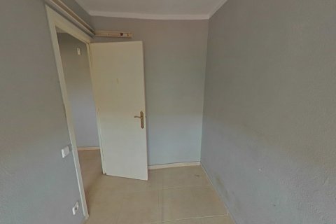 Продажа квартиры в Барселона, Испания 3 спальни, 60м2 №167753 - фото 10
