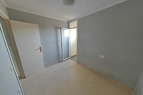 Продажа квартиры в Барселона, Испания 3 спальни, 60м2 №167753 - фото 9