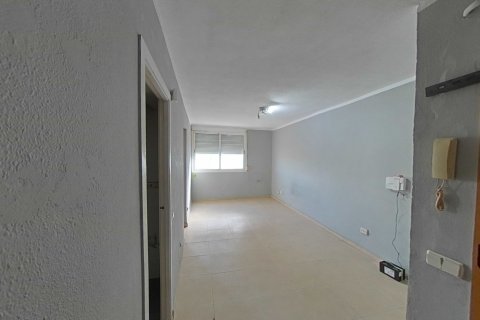 Продажа квартиры в Барселона, Испания 3 спальни, 60м2 №167753 - фото 2