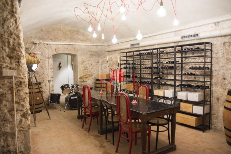 Appartamento a Barcelona, Spagna 3 camere da letto, 224 mq. N° 78360