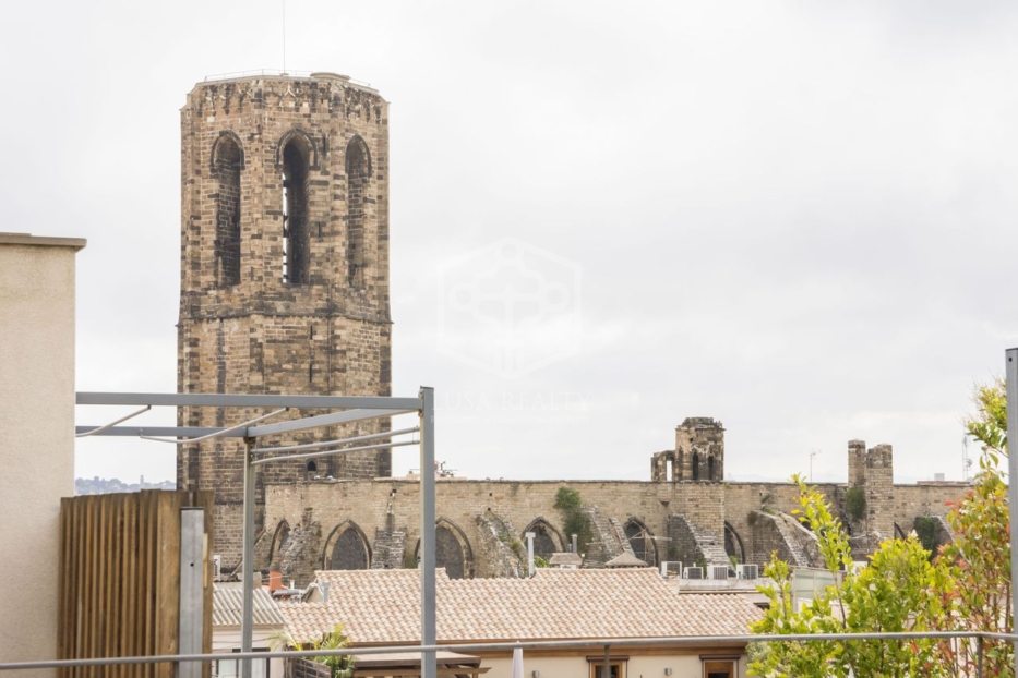Appartamento a Barcelona, Spagna 3 camere da letto, 224 mq. N° 78360