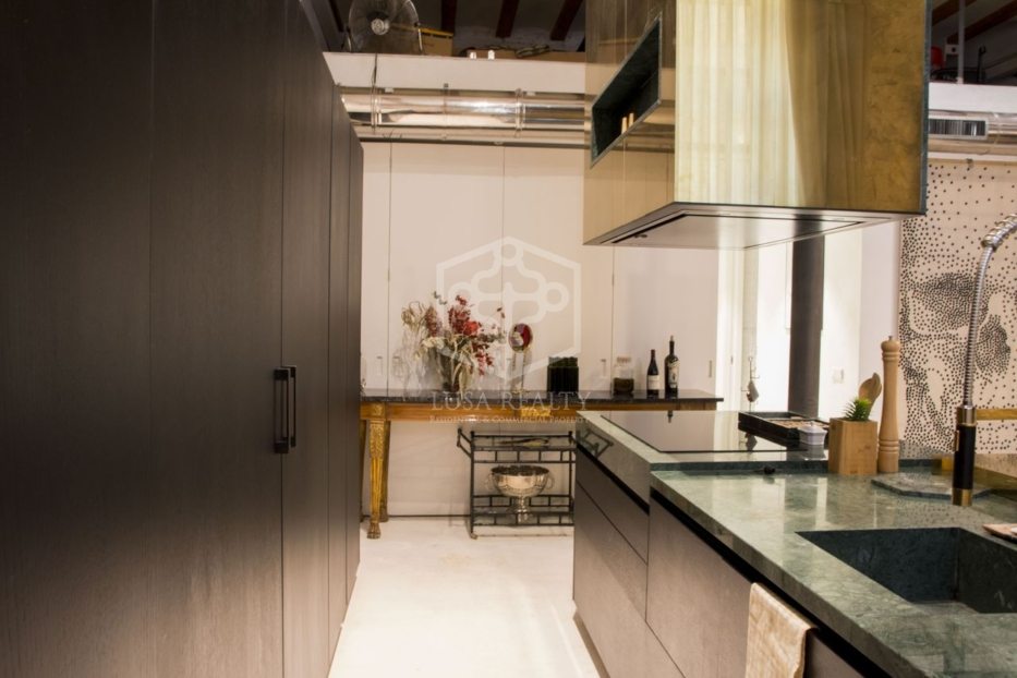 Appartamento a Barcelona, Spagna 3 camere da letto, 224 mq. N° 78360