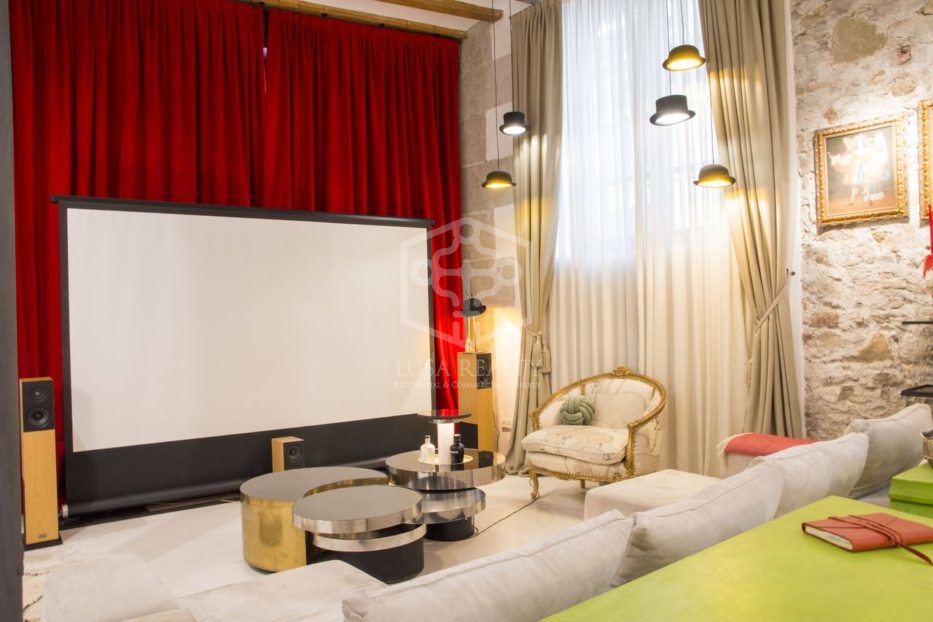 Appartamento a Barcelona, Spagna 3 camere da letto, 224 mq. N° 78360