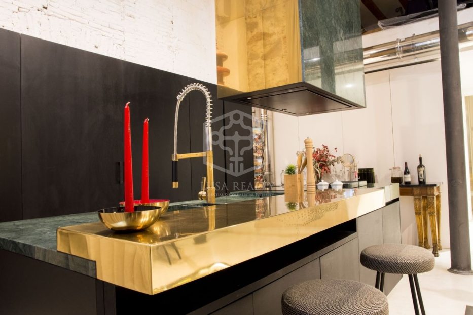Appartamento a Barcelona, Spagna 3 camere da letto, 224 mq. N° 78360