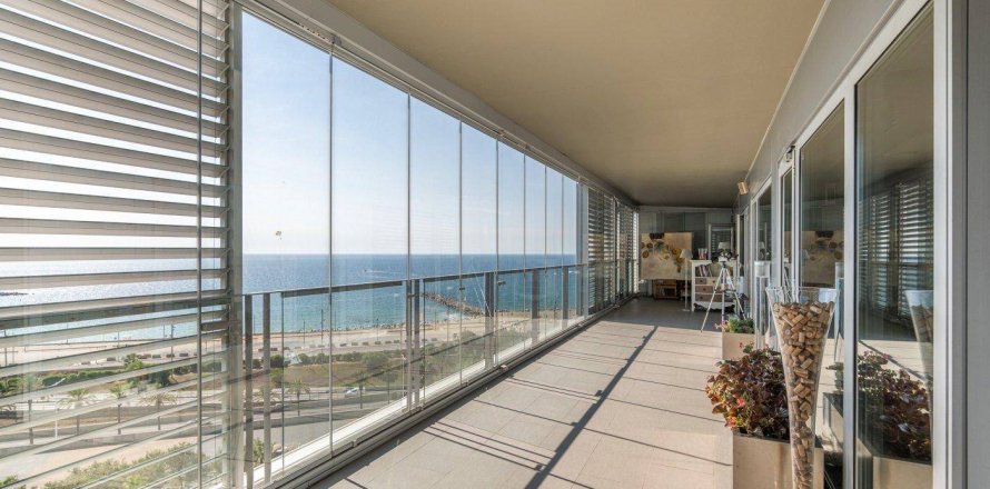 Apartment Barcelona, Espagne 3 chambres, 201 m2 No. 133406
