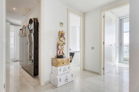 Apartment à vendre Barcelona, Espagne, 3 chambres, 140 m2 No. 133409 - photo 29