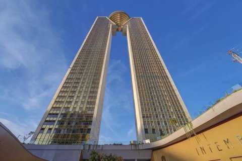 Продажа квартиры в Бенидорм, Аликанте, Испания 2 спальни, 95м2 №155084 - фото 4