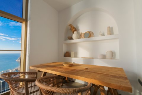 Продажа квартиры в Бенидорм, Аликанте, Испания 2 спальни, 95м2 №155084 - фото 14