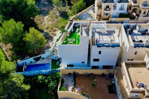 Villa pārdošanā Villamartin, Alicante, Spānijā 3 istabas, 205 m2 Nr. 155085 - attēls 17