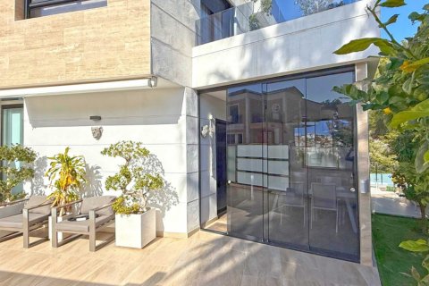 Villa pārdošanā Villamartin, Alicante, Spānijā 3 istabas, 205 m2 Nr. 155085 - attēls 15