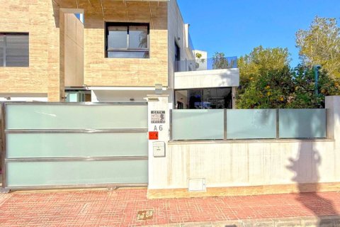 Villa pārdošanā Villamartin, Alicante, Spānijā 3 istabas, 205 m2 Nr. 155085 - attēls 27