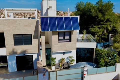 Villa pārdošanā Villamartin, Alicante, Spānijā 3 istabas, 205 m2 Nr. 155085 - attēls 2