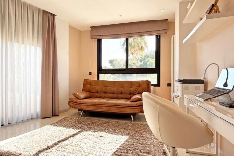 Villa pārdošanā Villamartin, Alicante, Spānijā 3 istabas, 205 m2 Nr. 155085 - attēls 8
