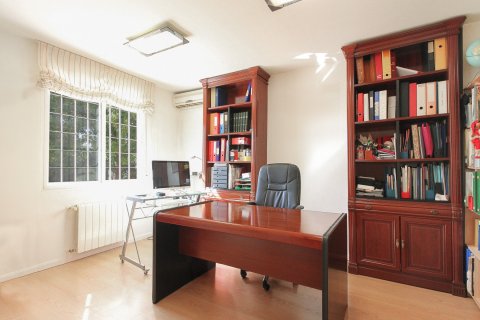 Villa zum Verkauf in Alicante, Spanien 6 Schlafzimmer, 395 m2 Nr. 155082 - Foto 22