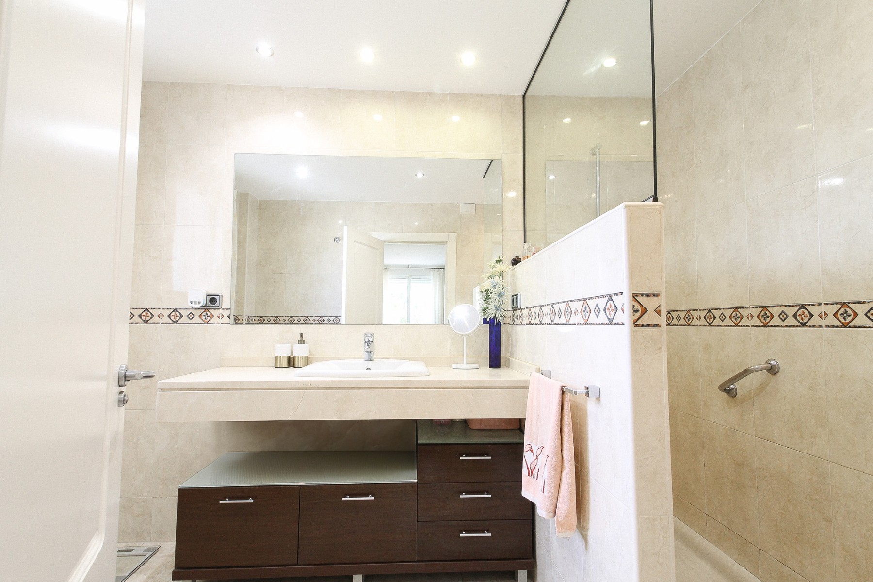 Villa à Alicante, Espagne 6 chambres, 395 m2 No. 155082