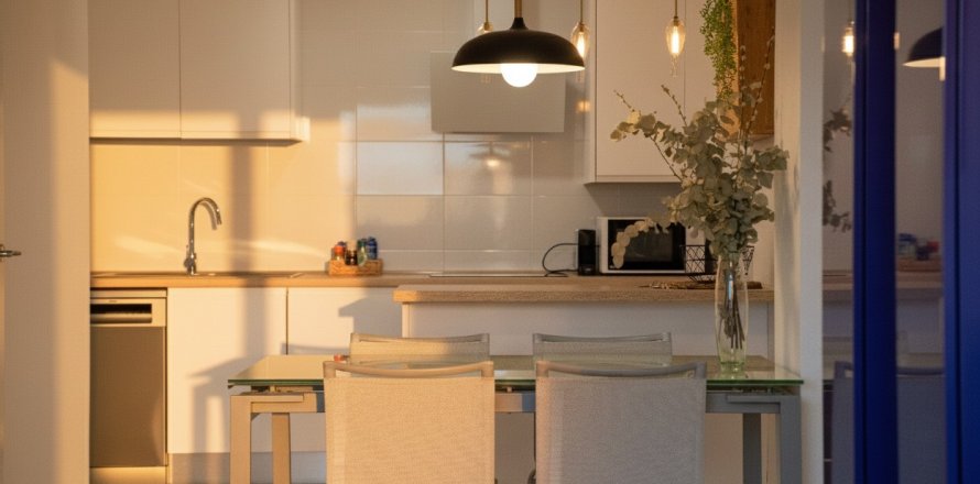 Apartment à El Campello, Alicante, Espagne 2 chambres, 75 m2 No. 155081