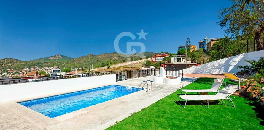 House in Esplugues de Llobregat, Barcelona, Spain 7 bedrooms, 510 sq.m. No. 157624