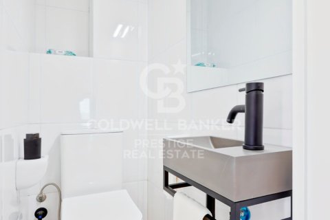 House for sale in Esplugues de Llobregat, Barcelona, Spain 7 bedrooms, 510 sq.m. No. 157624 - photo 11